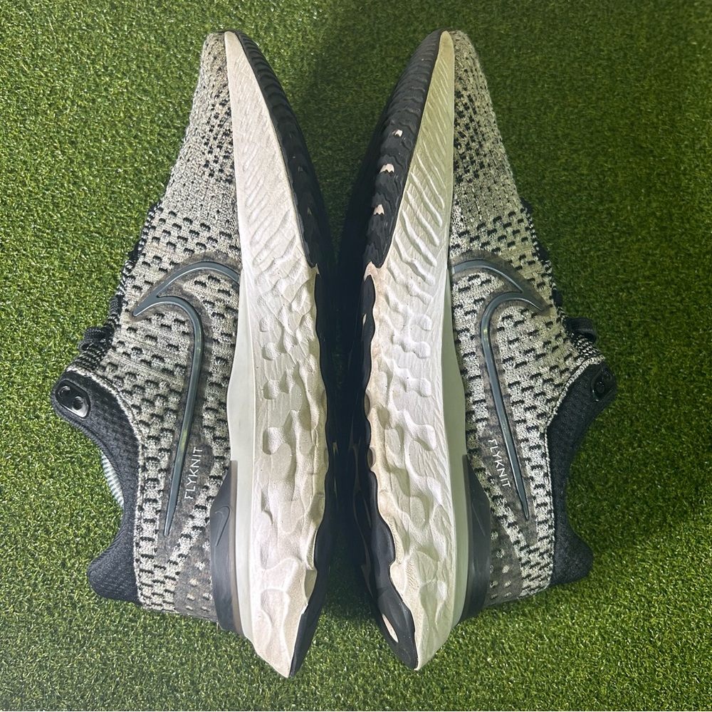 Nike React Infinity Run Flyknit Black Smoke Grey DD3024-006 Shoes Women’s 8.5 - Picture 5 of 9